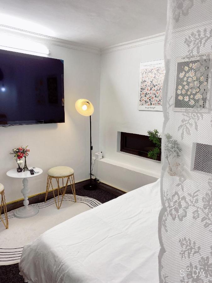 The Grand Diamond C - Modern Apartment Near Tuoi Tre Park Hanoi Kültér fotó